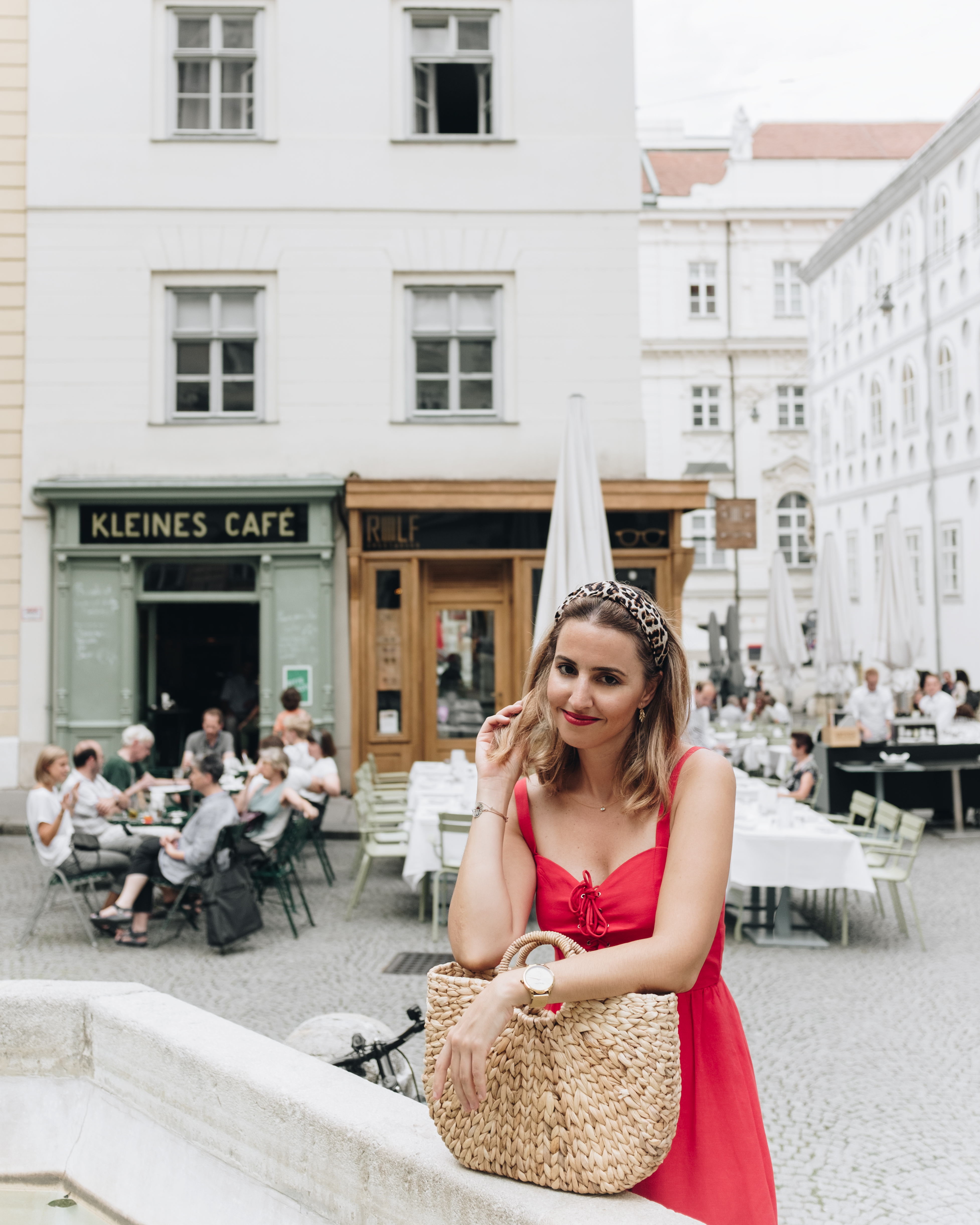 the viennese girl travel lifestyle blog blogger vienna Austria 