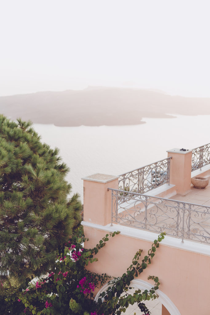 Archipel Mansion Santorini THE VIENNESE GIRL blog Vienna Austria