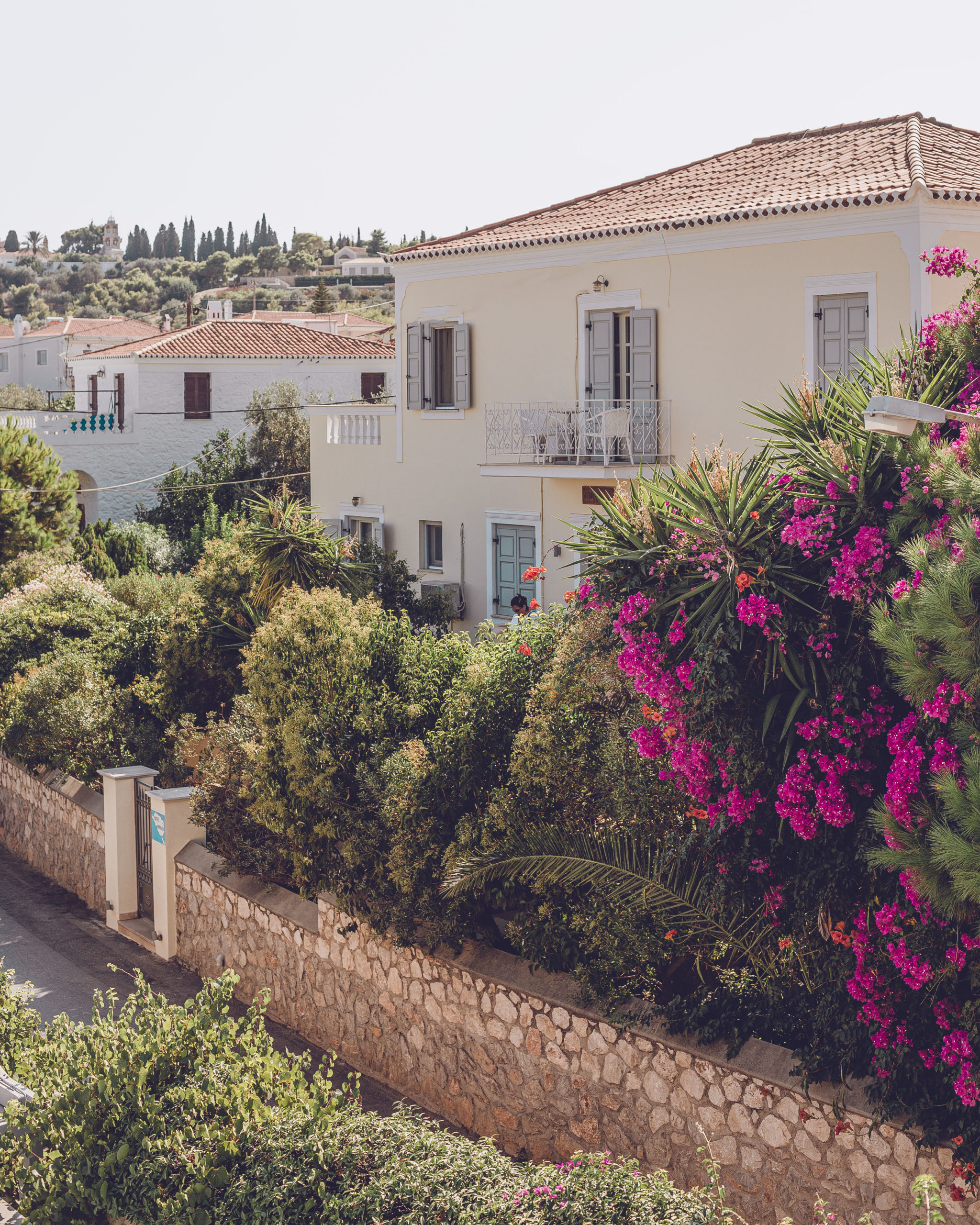 where to stay in spetses