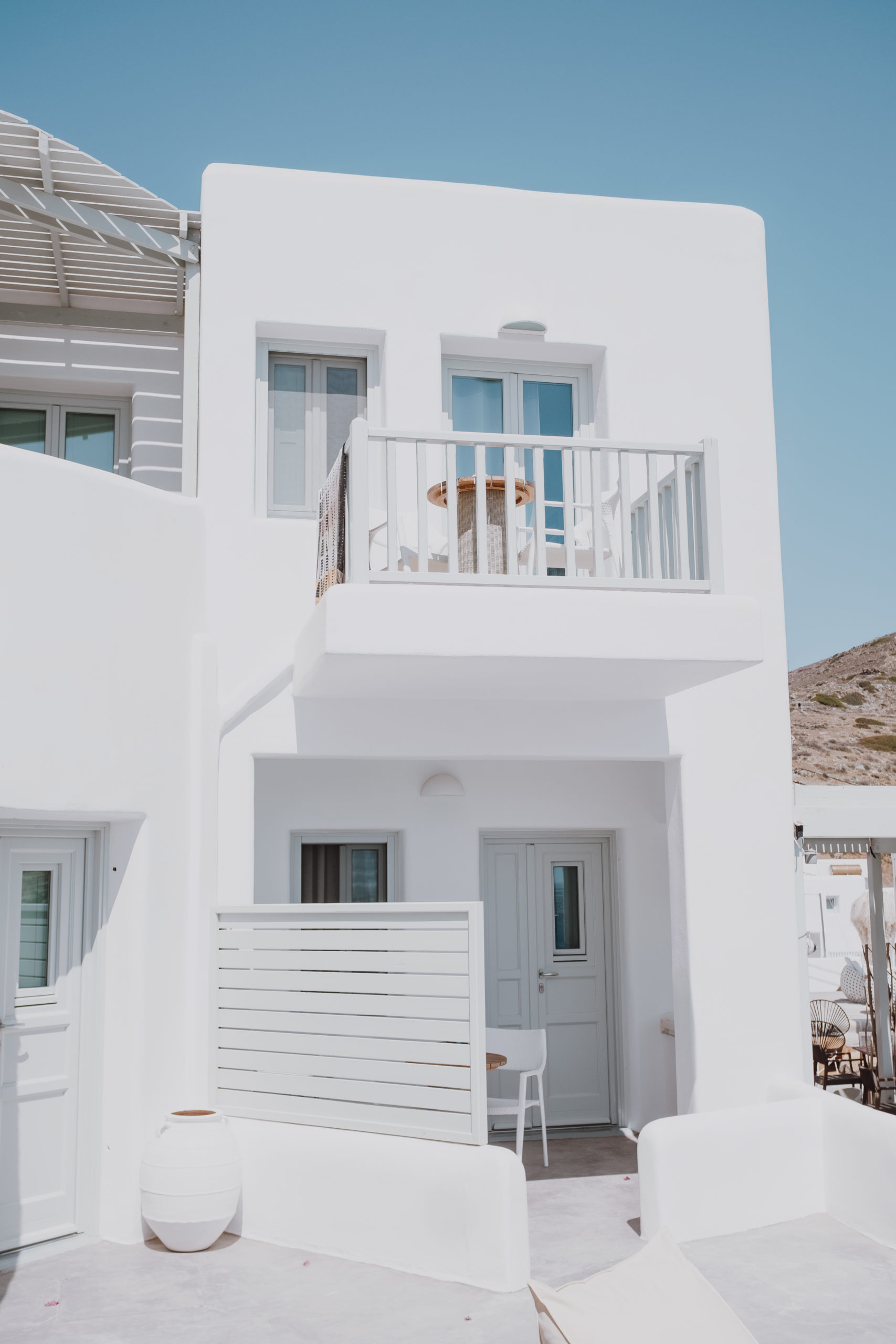 where to stay in Folegandros island