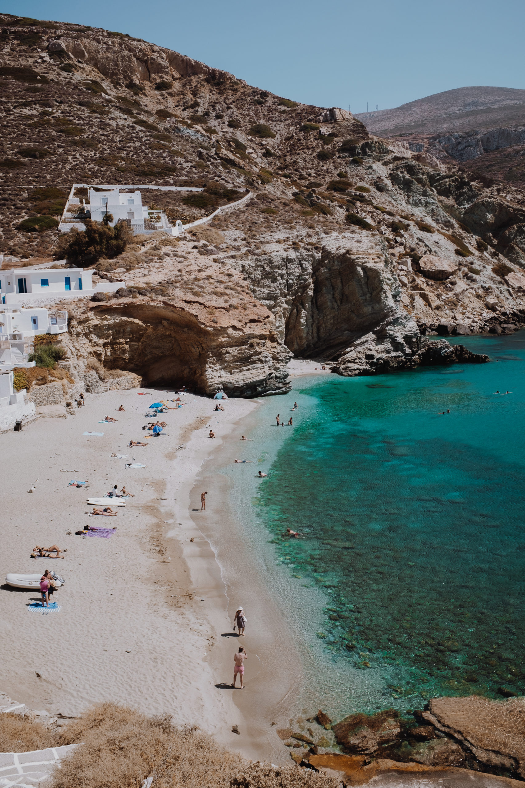 where to stay in Folegandros island