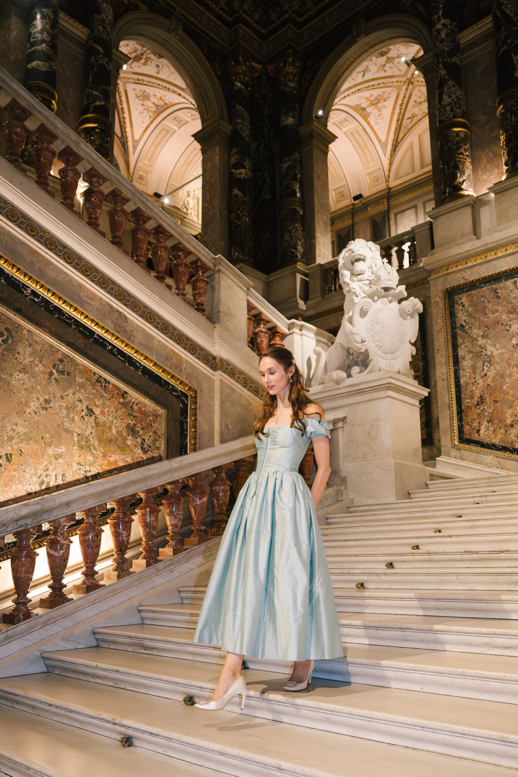 Pre-wedding party in Vienna captured by Silia Eleftheriadou, photographer based in Vienna