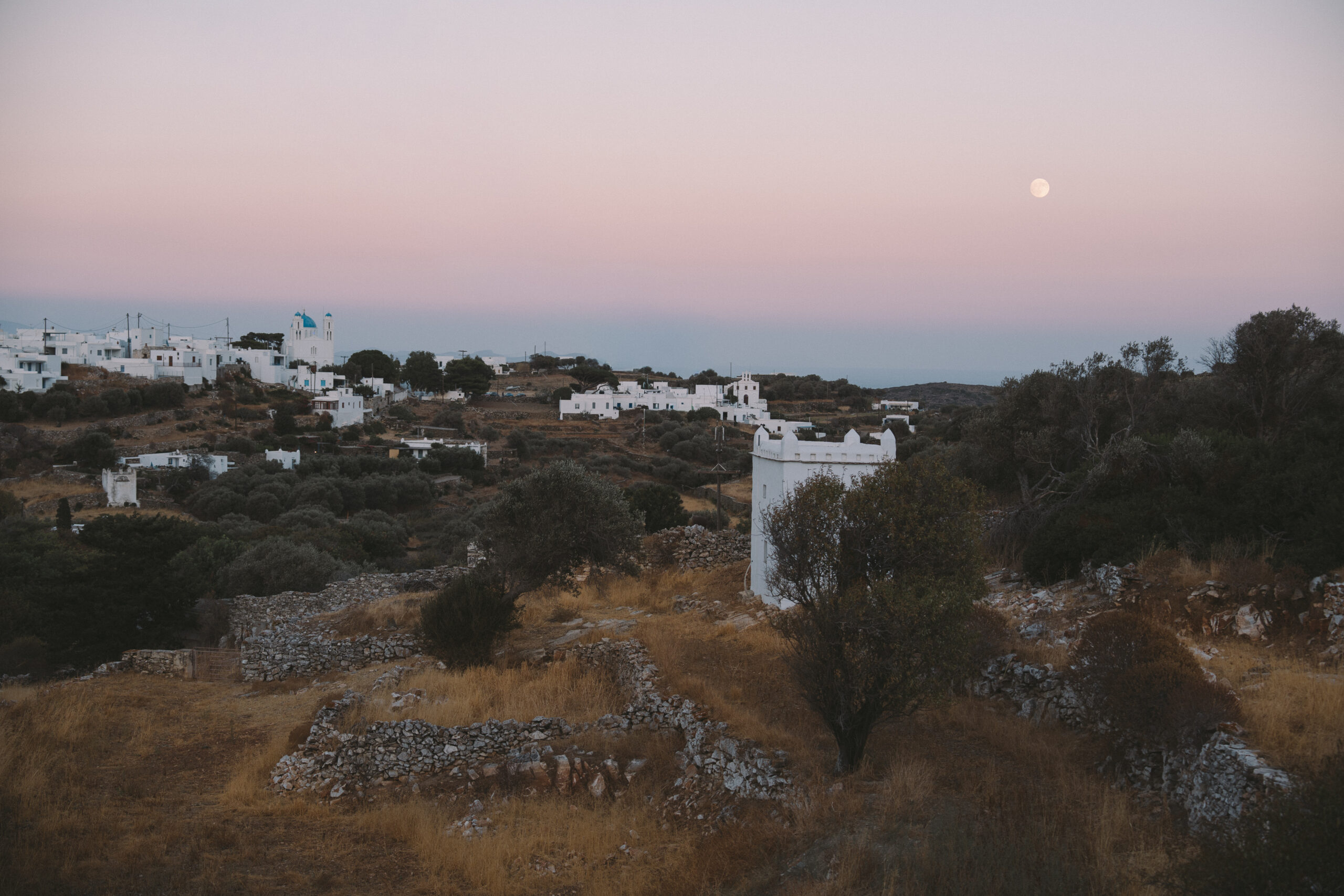 Nissos suites hotel - best small boutique hotel on Sifnos island